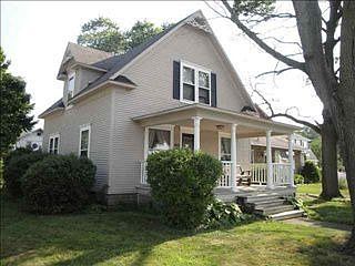 1st image of 1425 E Jackson Blvd