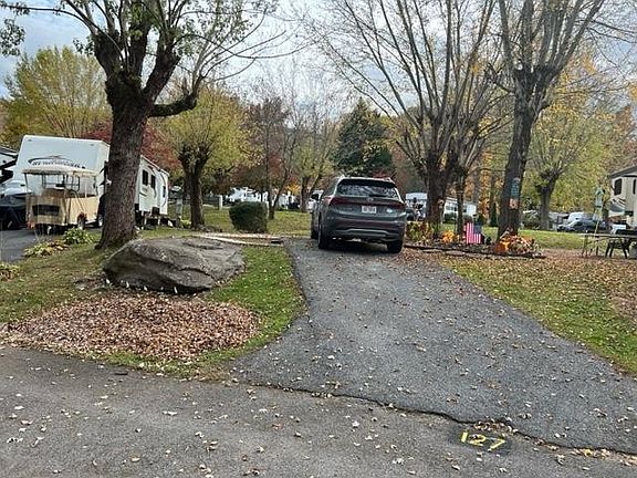 5th image of 4229 E Parkway Lot 127