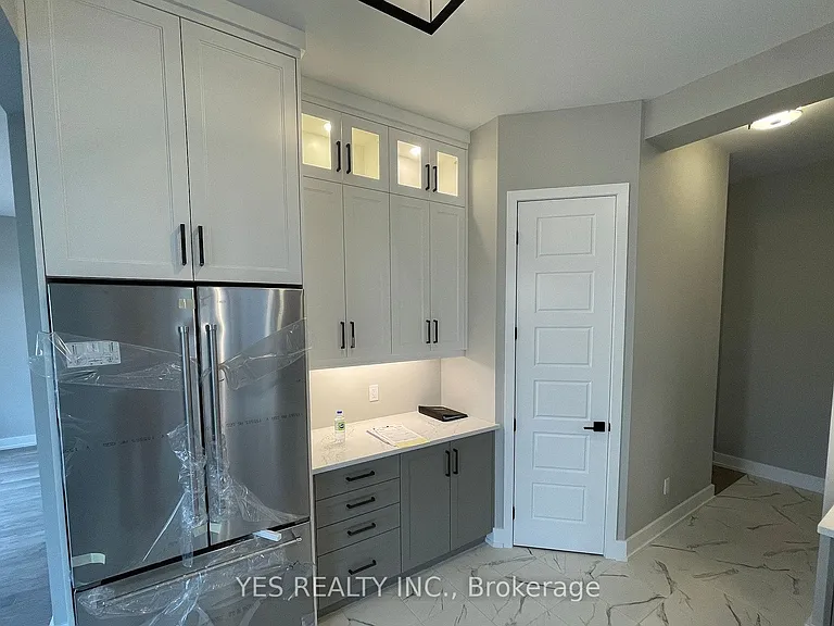 87 Doon Creek St — Photo 17
