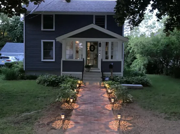 23 Chestnut Street, Rockland, ME 04841