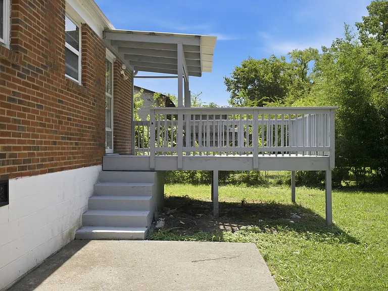 713 Elissa Dr — Photo 26