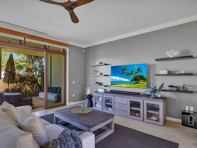 33 Coconut Grove Ln — Photo 10