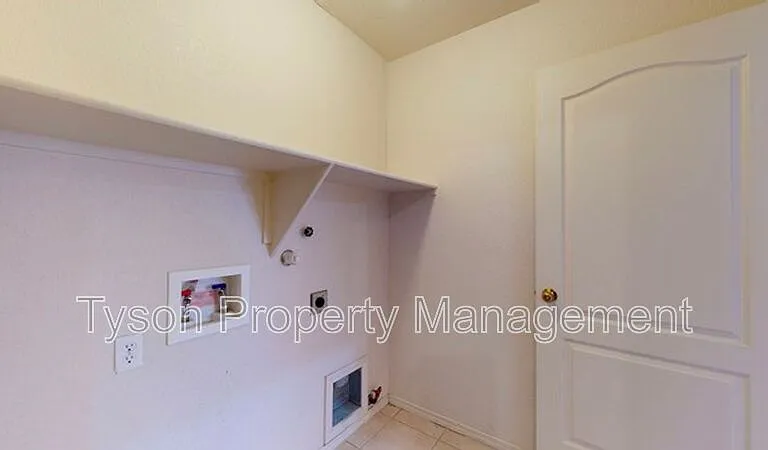 3422 Stony Meadows Cir NE — Photo 8