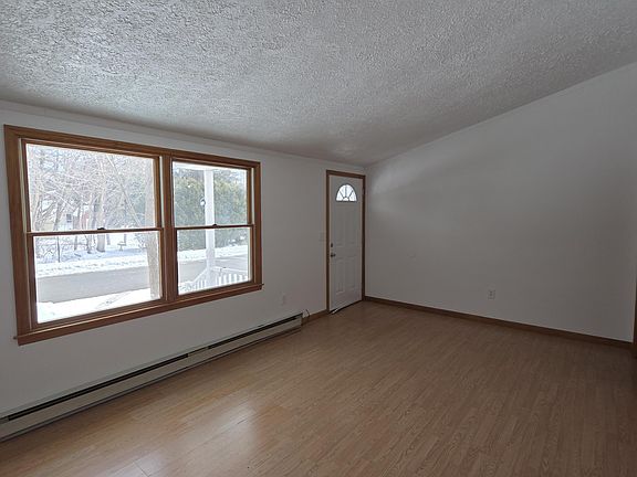 5th image of 233 Washington Road