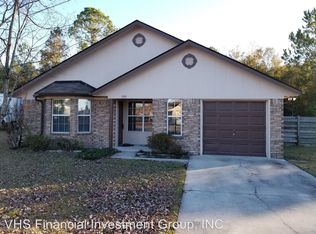864 Lyndsi Ln, Hinesville, GA 31313