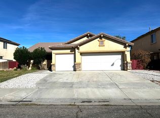 13846 Hawk Ct, Victorville, CA 92394