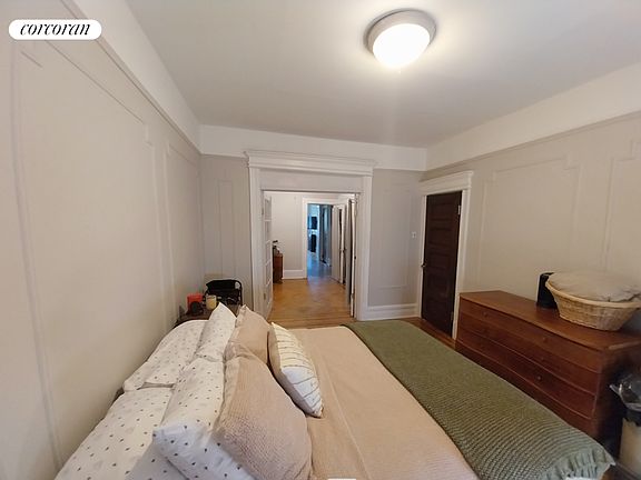 3rd image of 1648 10th Ave #2