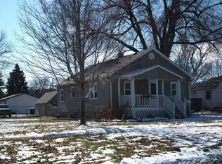 1319 Colfax St, Blair, NE 68008