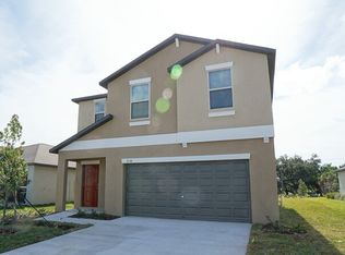 1038 Ocean Spray Dr, Ruskin, FL 33570