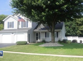 707 Sandra St, Kingston, IL