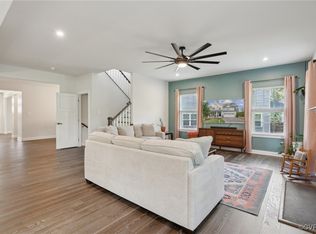 3807 Knighton Cir, Midlothian, VA 23112