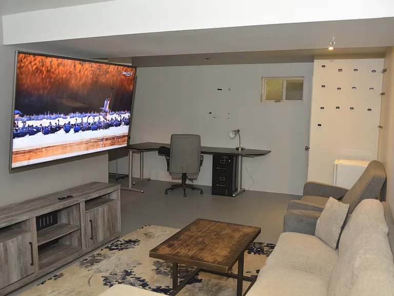 979 Kemper Meadow Dr — Photo 28