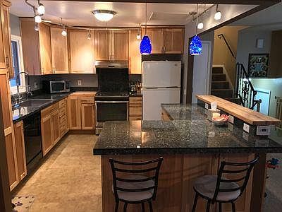 5th image of 7041 Oakwood Dr