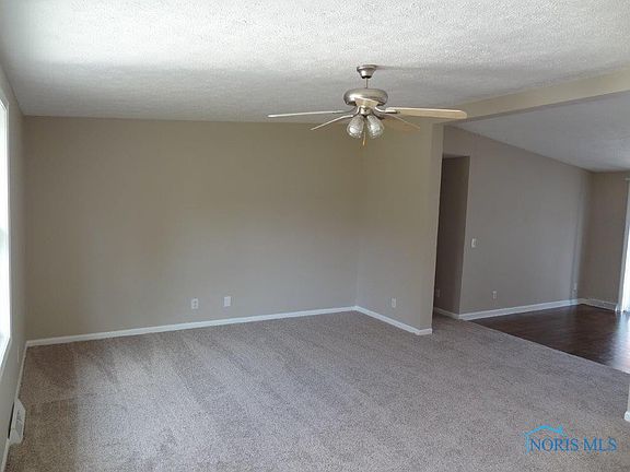 2nd image of 224 McKinley St