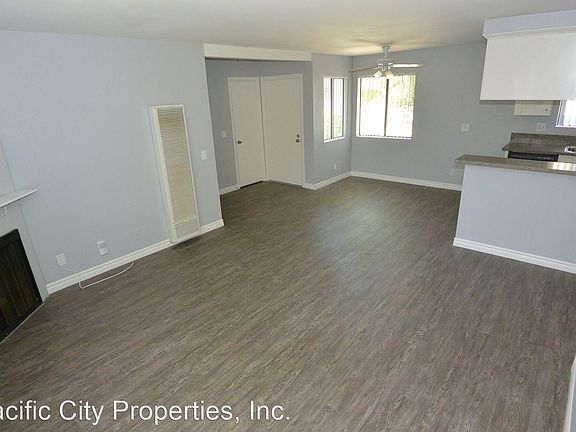 5th image of 16642 Island Cir APT 4