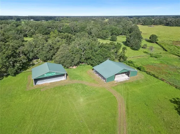 5296 County Road 569, Center Hill, FL 33514