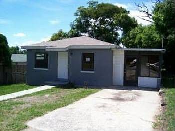1st image of 636 S 6th St
