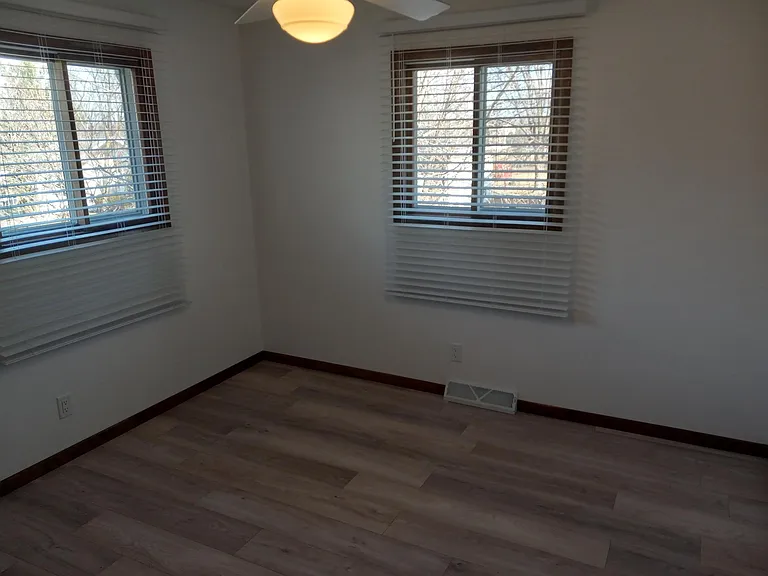 1799 Glenwood Ct — Photo 17