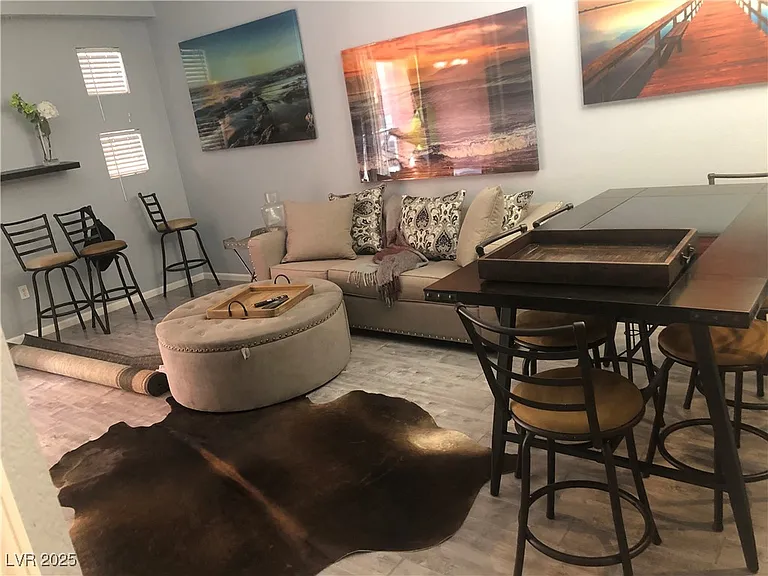 31 E Agate Ave #204 — Photo 14