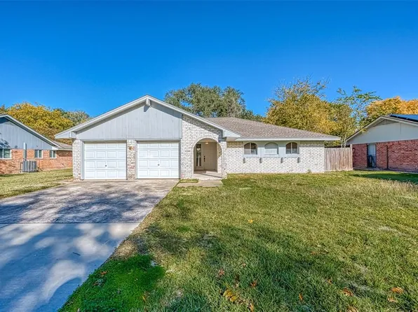 13114 Foxburo Dr, Houston, TX 77065