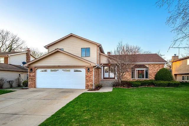313 Terry Ln photo 1