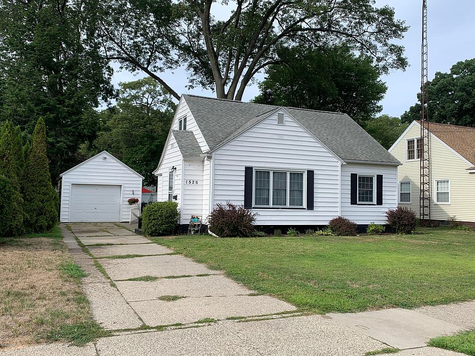 1st image of 1526 Winchester Dr