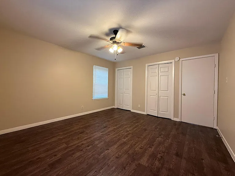 5906 Mountainclimb Dr — Photo 23