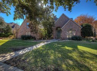 814 Country Club Dr, Heath, TX 75032