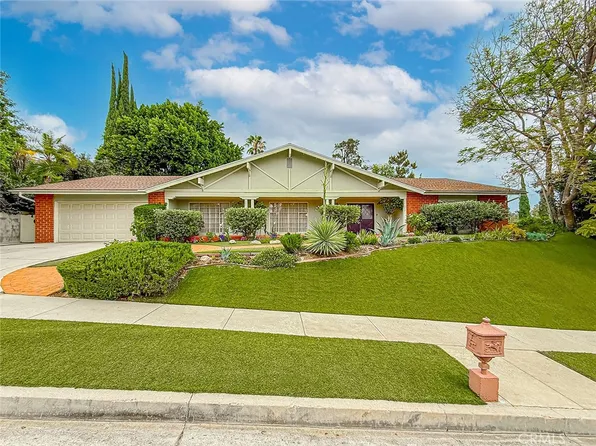 17323 Citronia St, Northridge, CA 91325