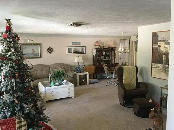 2nd image of 12211 Cobble Stone Dr