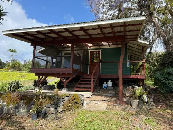 (undisclosed Address), Kealakekua, HI 96750