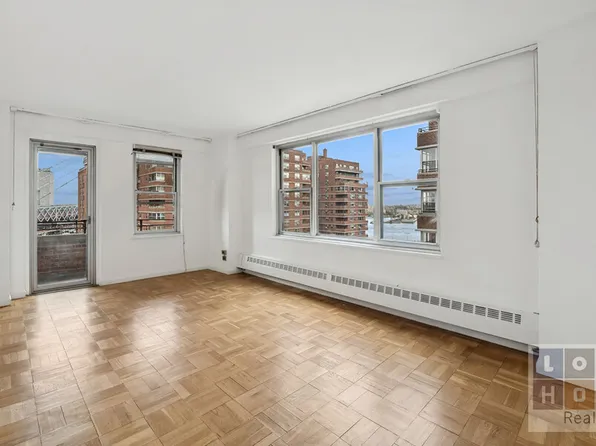 570 Grand Street H1504 image 2 of 19