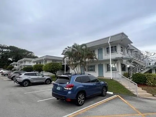 3402 Cynthia Lane #114, Lake Worth Beach, FL 33461