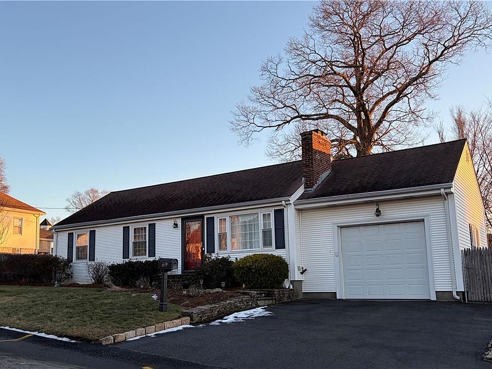 1st image of 69 Hazelwood Ave