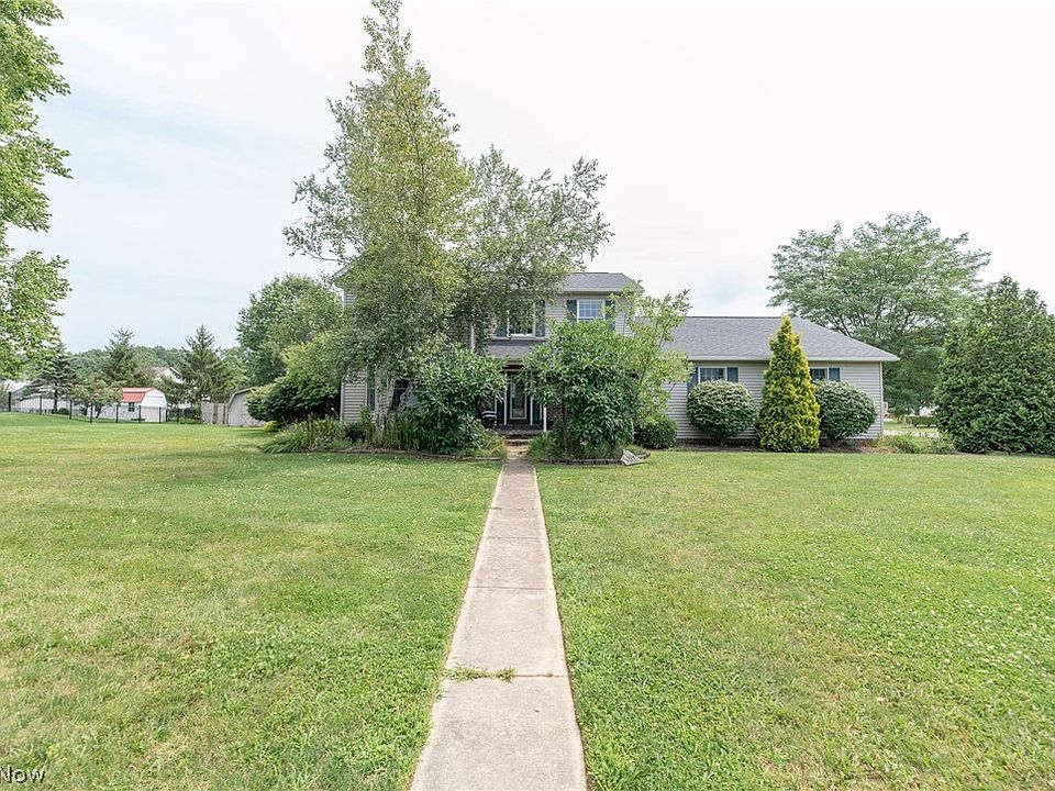 1st image of 457 Lisbon Dr