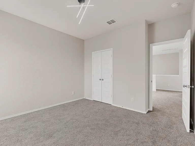 10422 Green Lake Dr — Photo 24