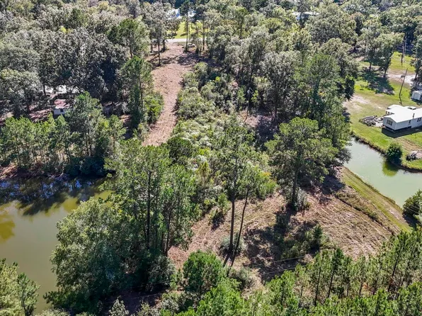 23731 Highway 42, Holden, LA 70744