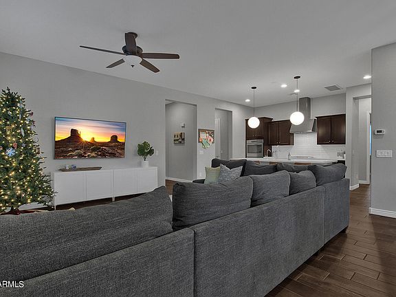 5th image of 3656 E Donato Dr