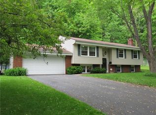 50 Heather Dr, Rochester, NY 14625