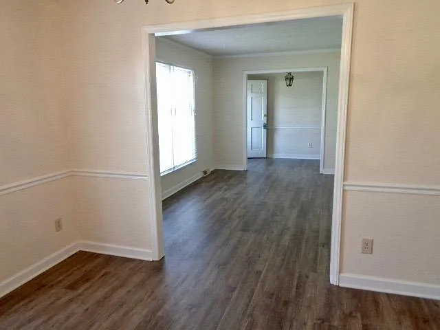 6717 W Friendly Ave — Photo 5
