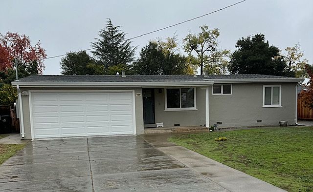1st image of 15063 Dickens Ave