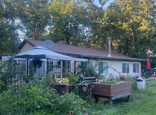 1736 Abel Rd, Donnellson, IA 52625