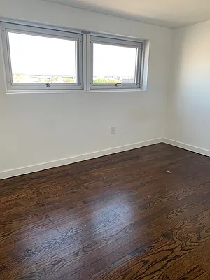 Rented by FLATS & PADS LLC | media 10