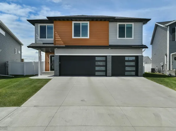 6895 16th St S, Fargo, ND 58104