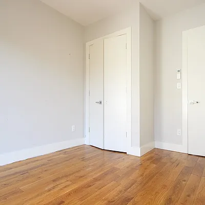 Rented by Brooklyn Group | media 14