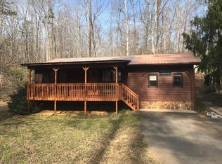 52 Bear Cub Dr, Dahlonega, GA 30533