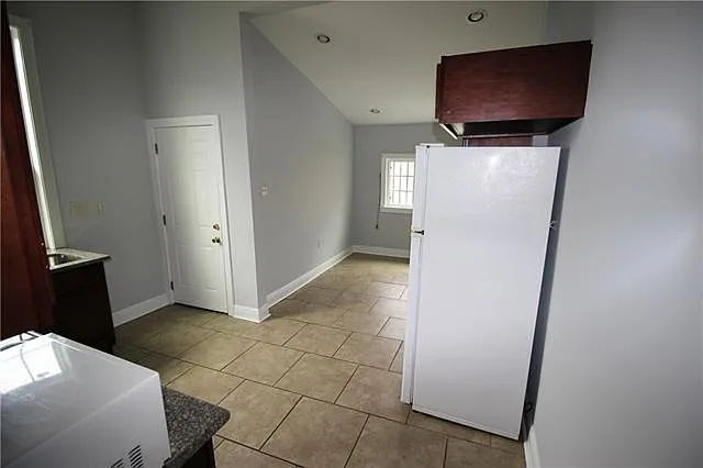 1124 N Johnson St — Photo 10