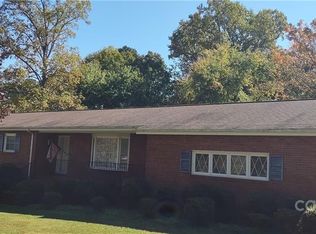 1427 Miller St, Conover, NC 28613