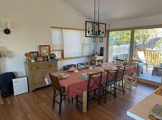 232 Rishell Dr, Oakland, CA 94619