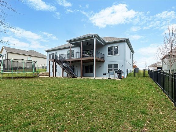 4th image of 12815 Hubbard Rd